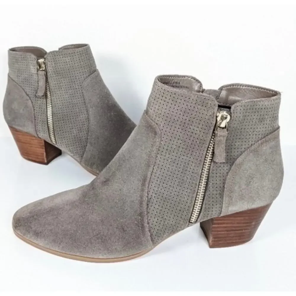 Violet & Red Gray Suede Ankle Booties Stacked Heel Size 10 - Picture 1 of 8